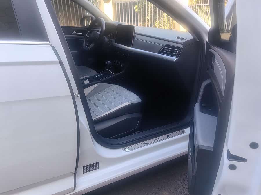 Volkswagen Lavida 2023