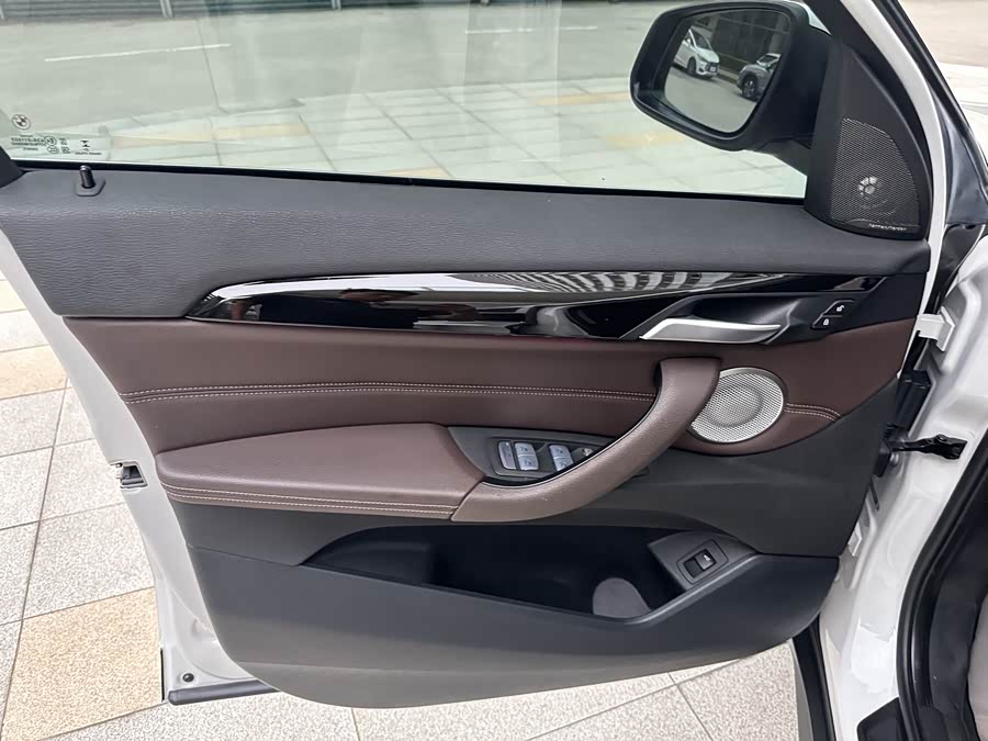 BMW X1 2022 — фото 13