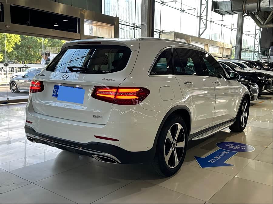 Mercedes-Benz GLC 2019