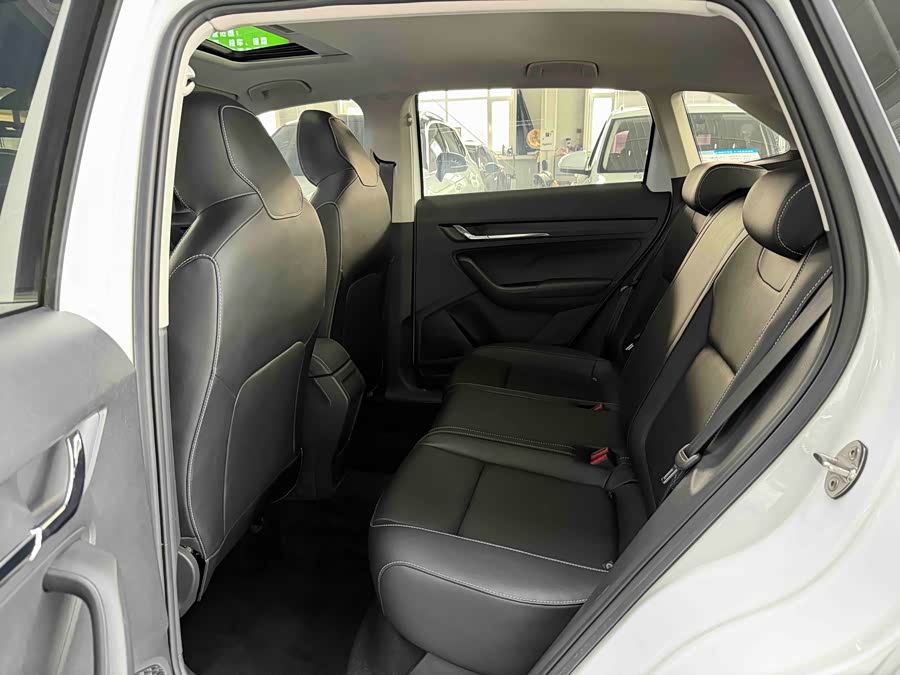 Skoda Kamiq 2023 — фото 15