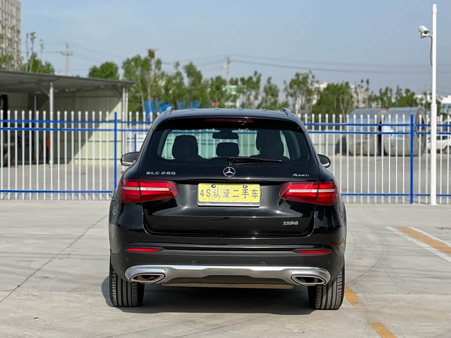 Mercedes-Benz GLC 2018 — фото 21