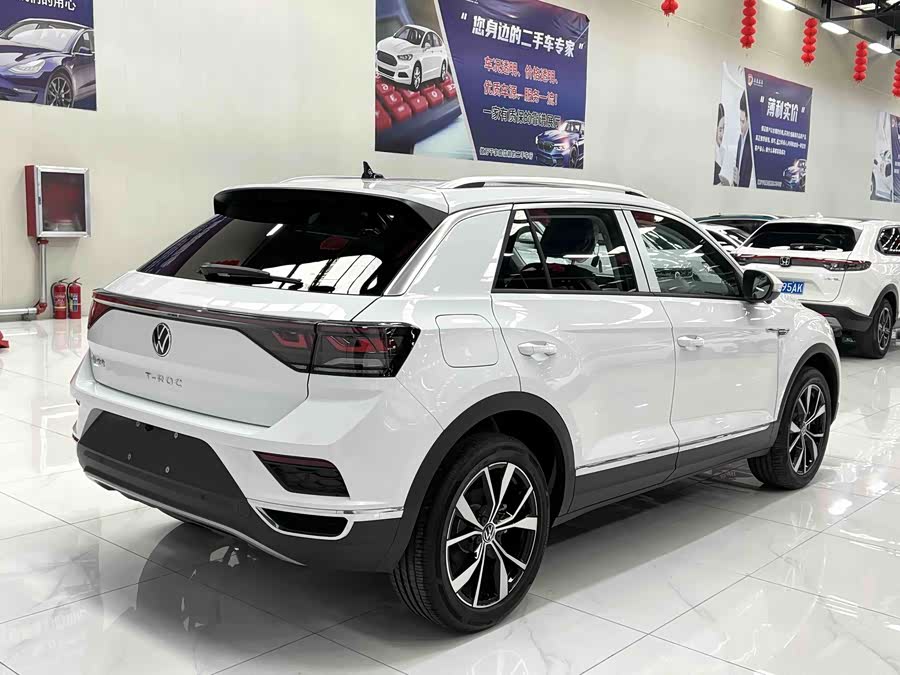 Volkswagen T-Roc 2025