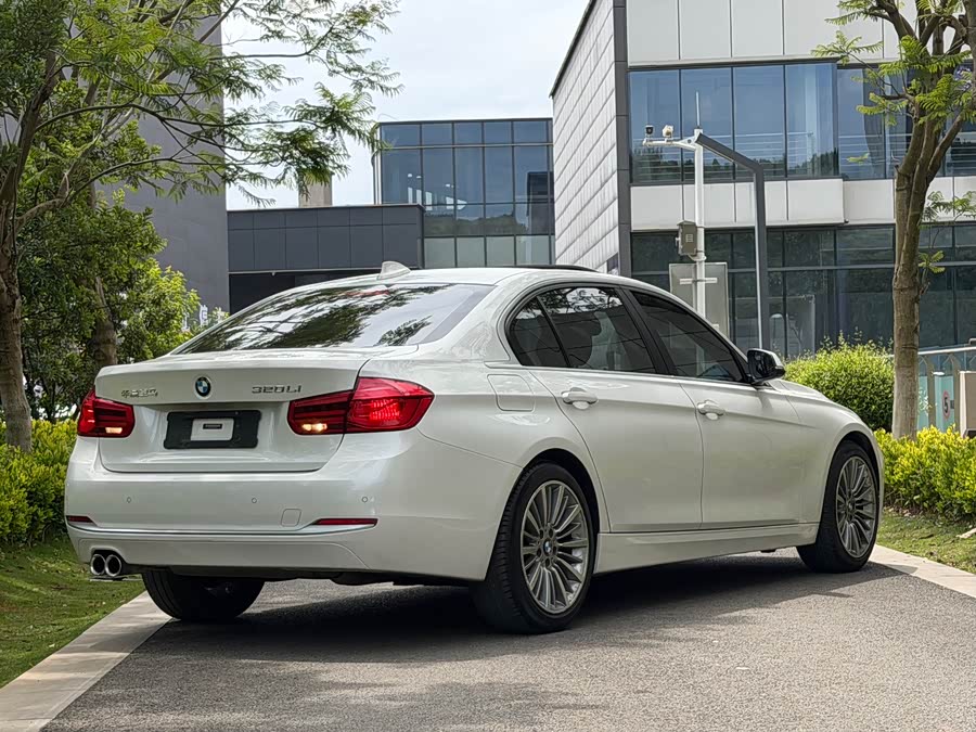 BMW 3 Series 2019