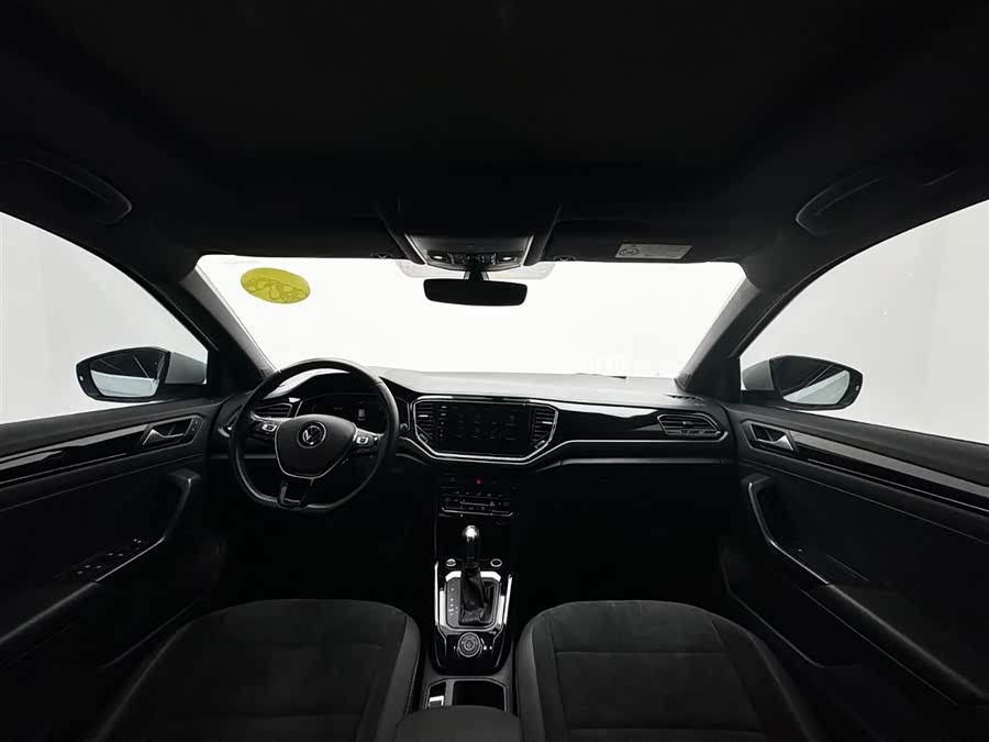 Volkswagen T-Roc 2021 — фото 17