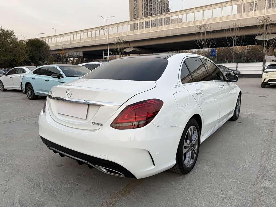 Mercedes-Benz C-Class 2020 — фото 10