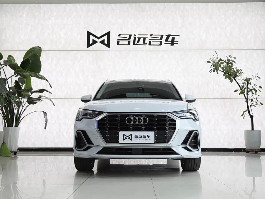 Audi Q3 2022