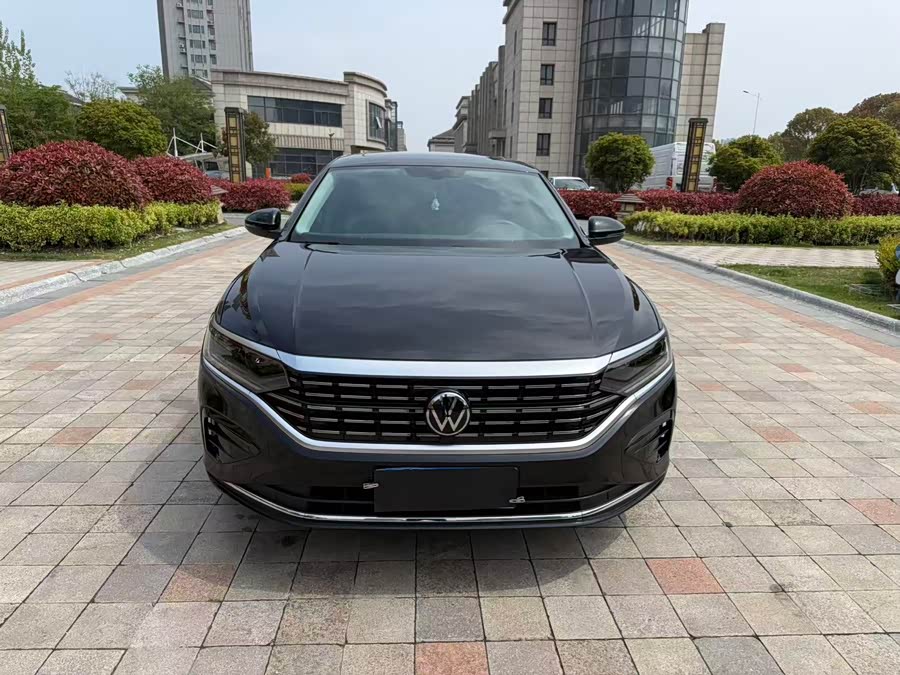Volkswagen Passat 2023