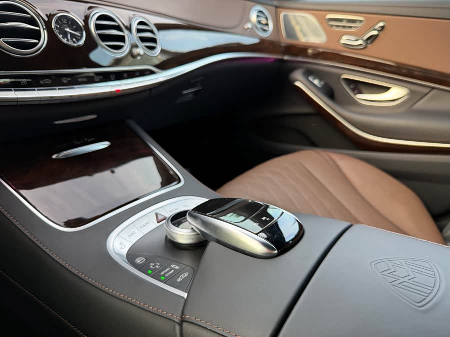 Mercedes-Benz Maybach S-Class 2017 — фото 26