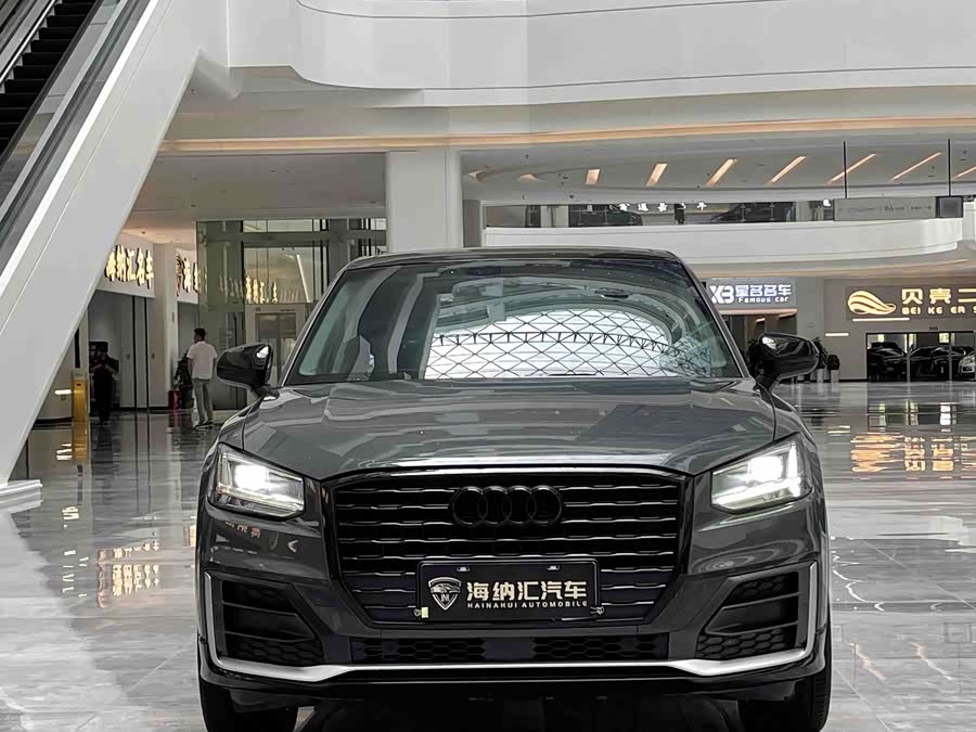Audi Q2L 2021
