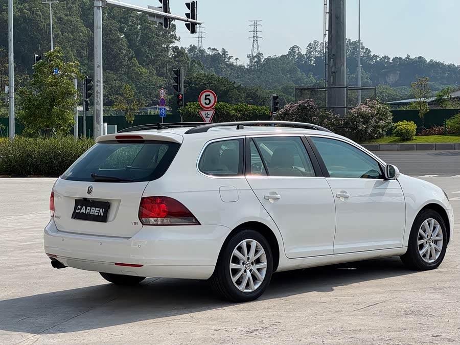 Volkswagen Golf 2011