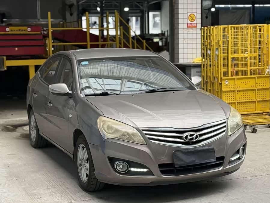 Hyundai Joyful 2011