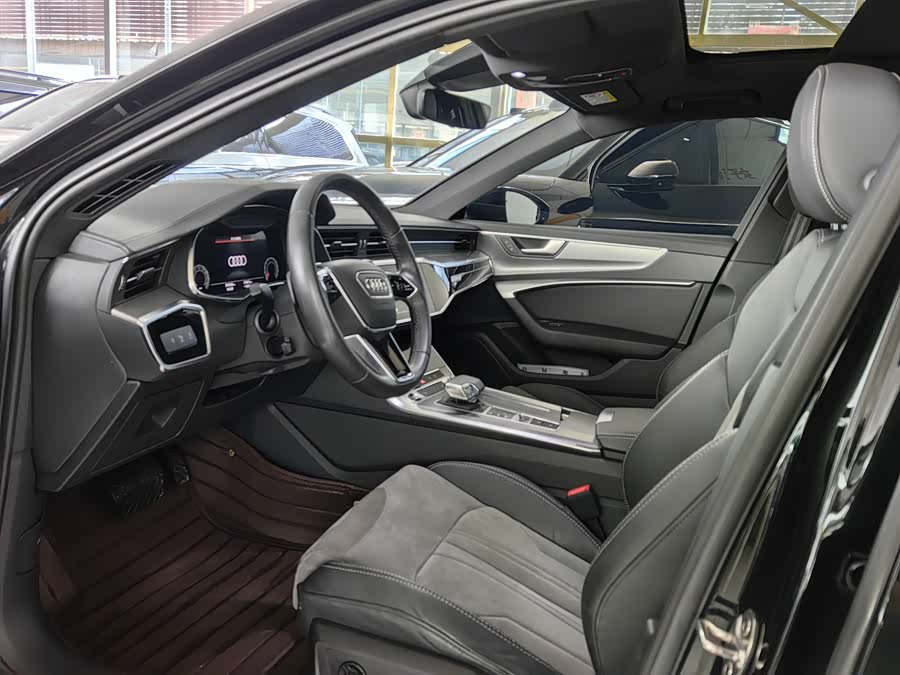 Audi A6L 2021