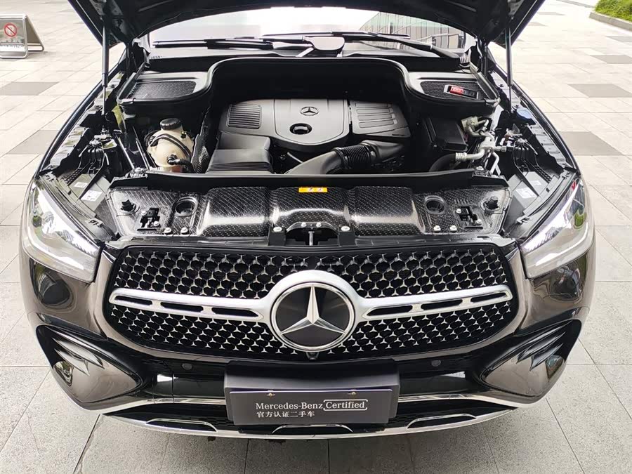 Mercedes-Benz GLE 2025