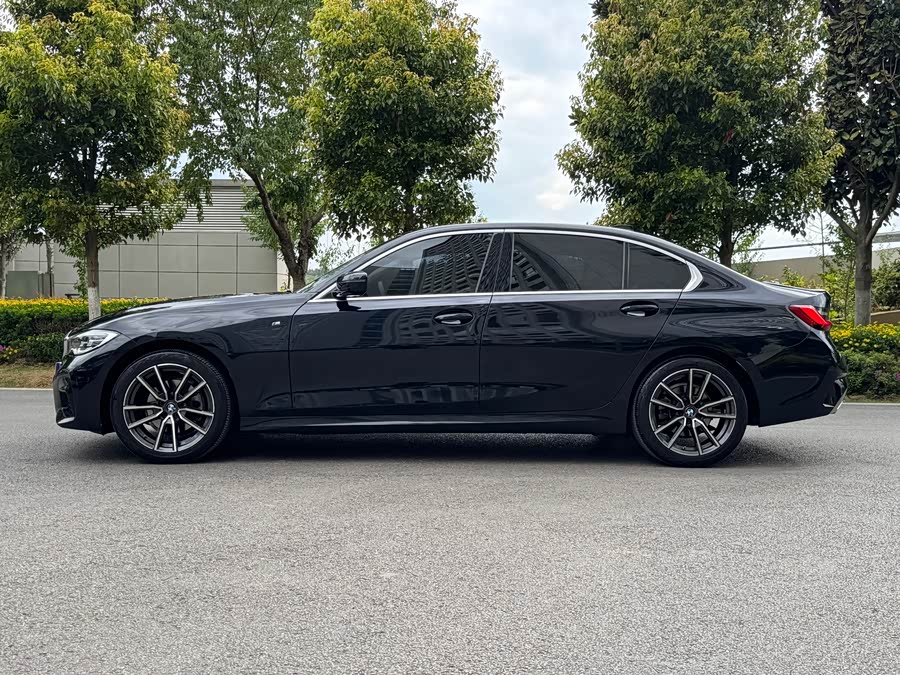 BMW 3 Series 2022
