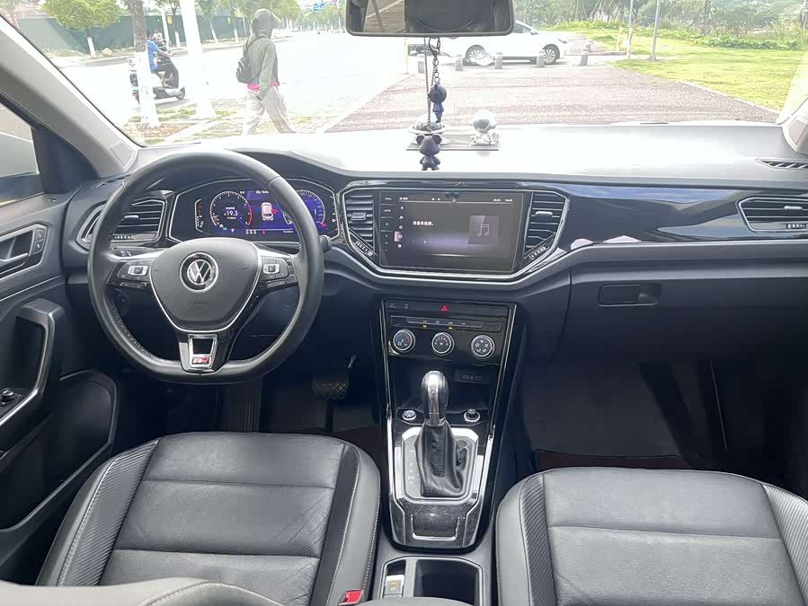 Volkswagen T-Roc 2021