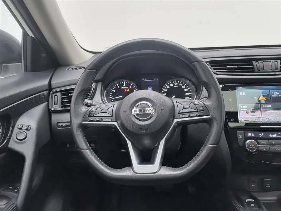 Nissan X-Trail 2019 — фото 11