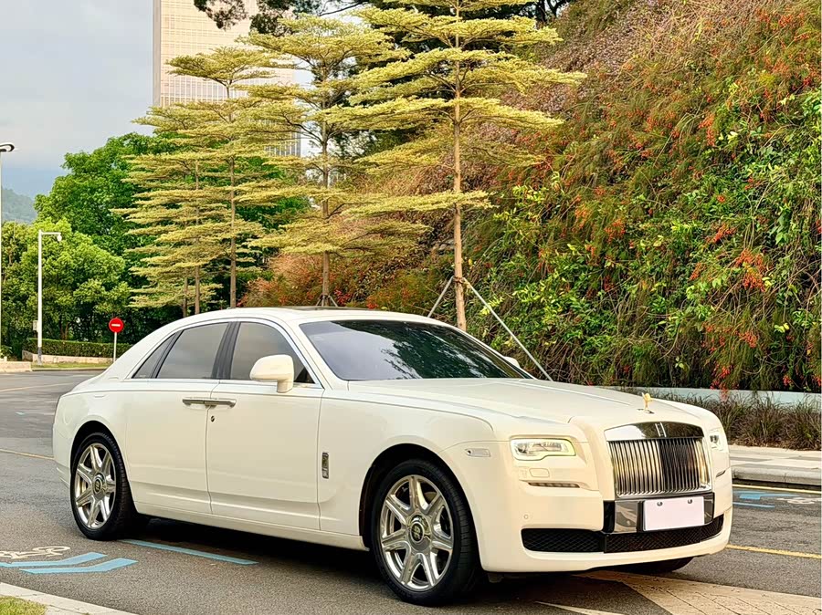 Rolls-Royce Ghost 2014