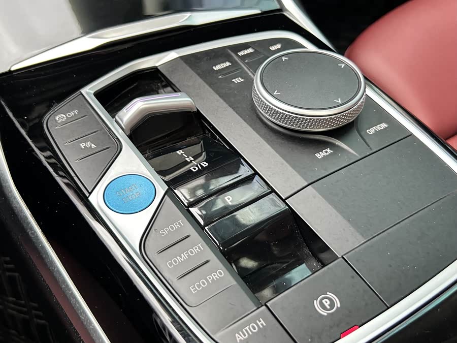 BMW i3 2024 — фото 16