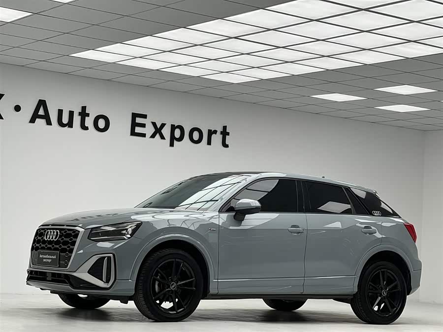 Audi Q2L 2022