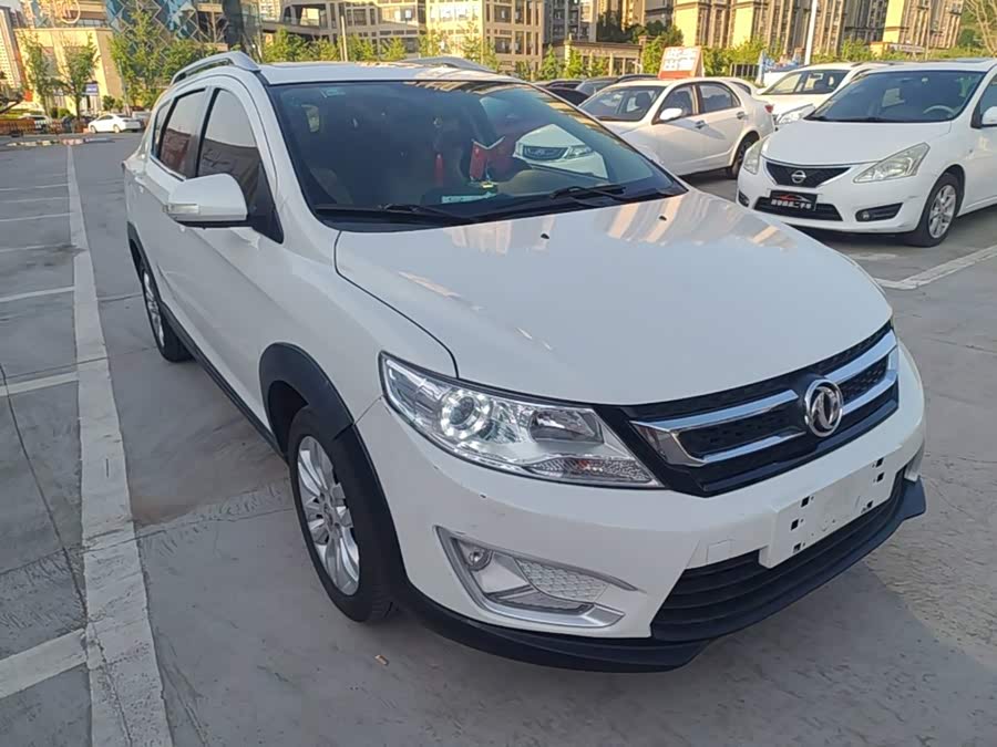 Dongfeng Fengshen AX3 2016