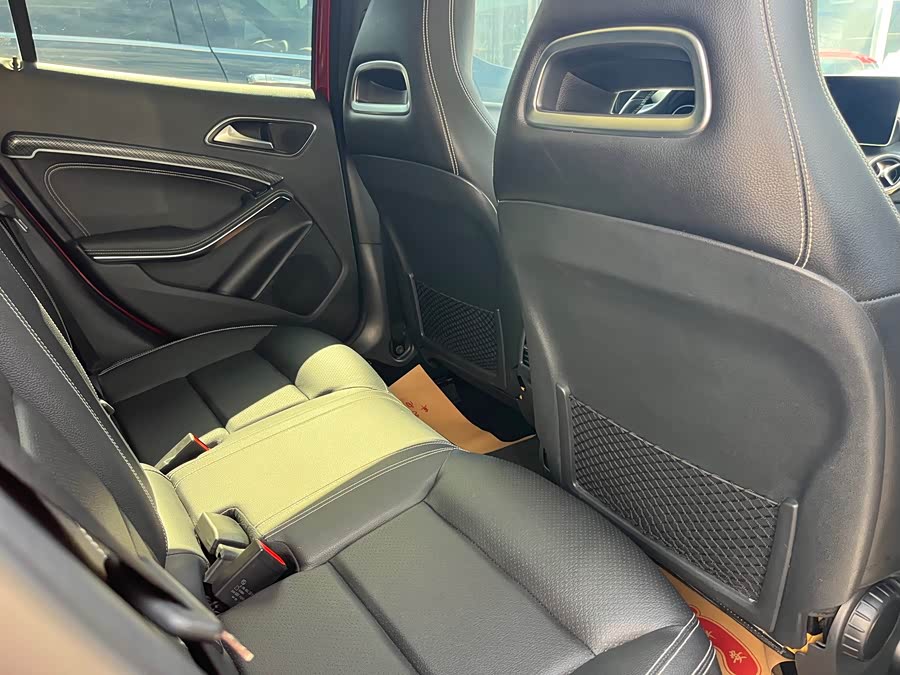 Mercedes-Benz GLA 2017