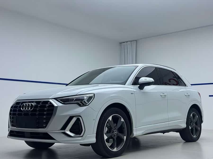 Audi Q3 2023