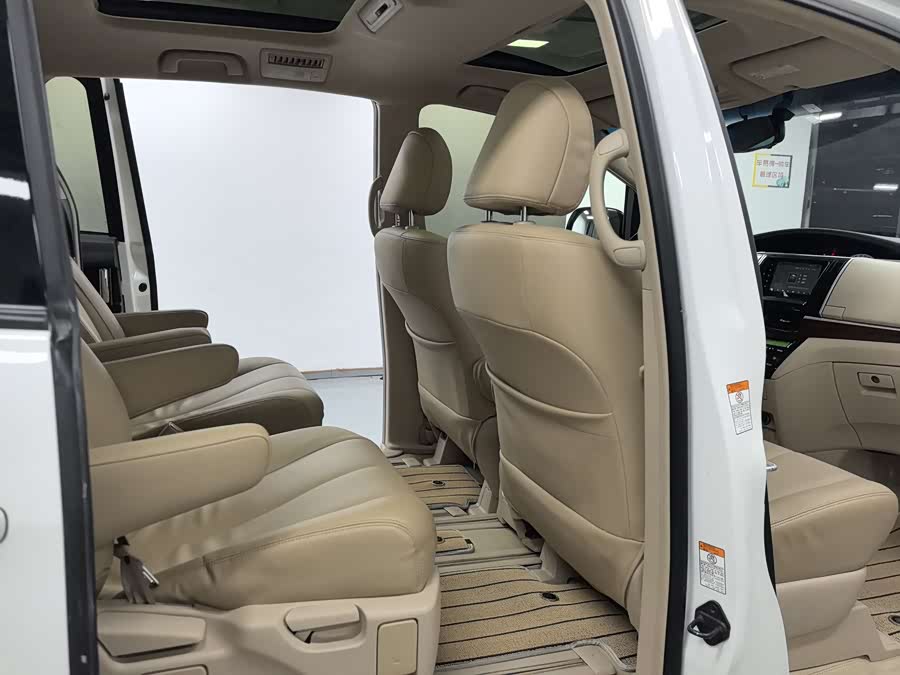 Toyota Previa 2012