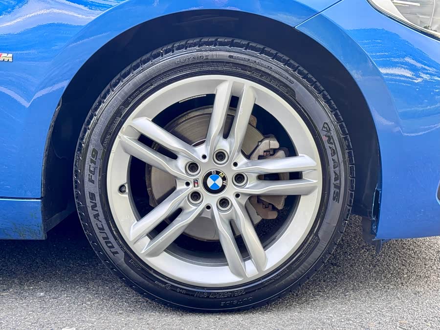 BMW 1 Series 2019 — фото 25