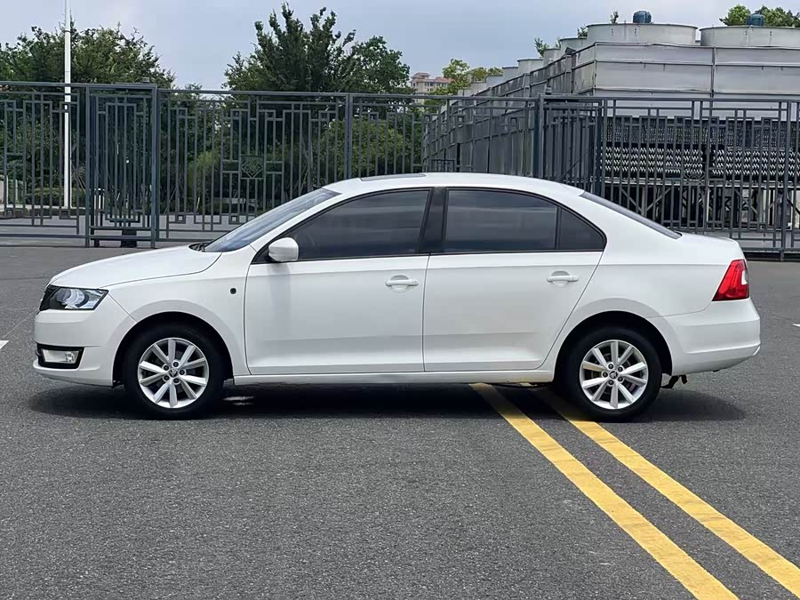 Skoda Rapid 2016