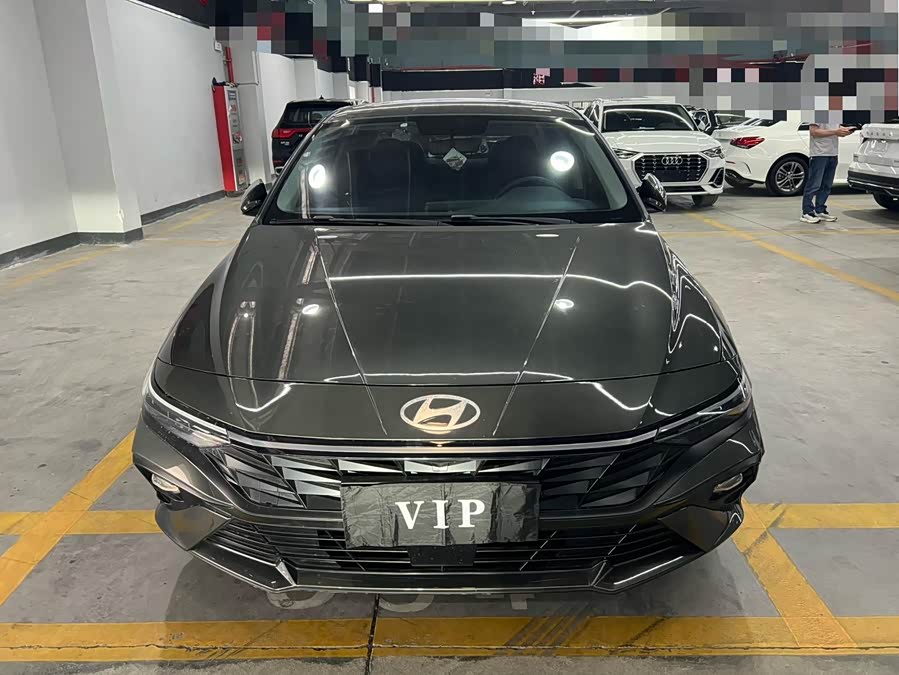 Hyundai Elantra 2023