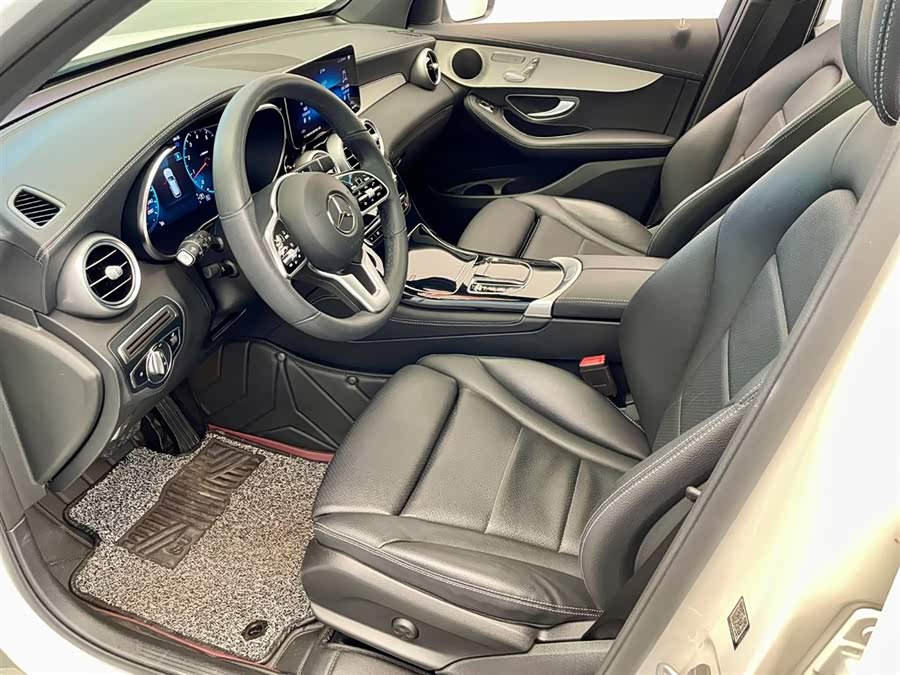 Mercedes-Benz GLC 2021