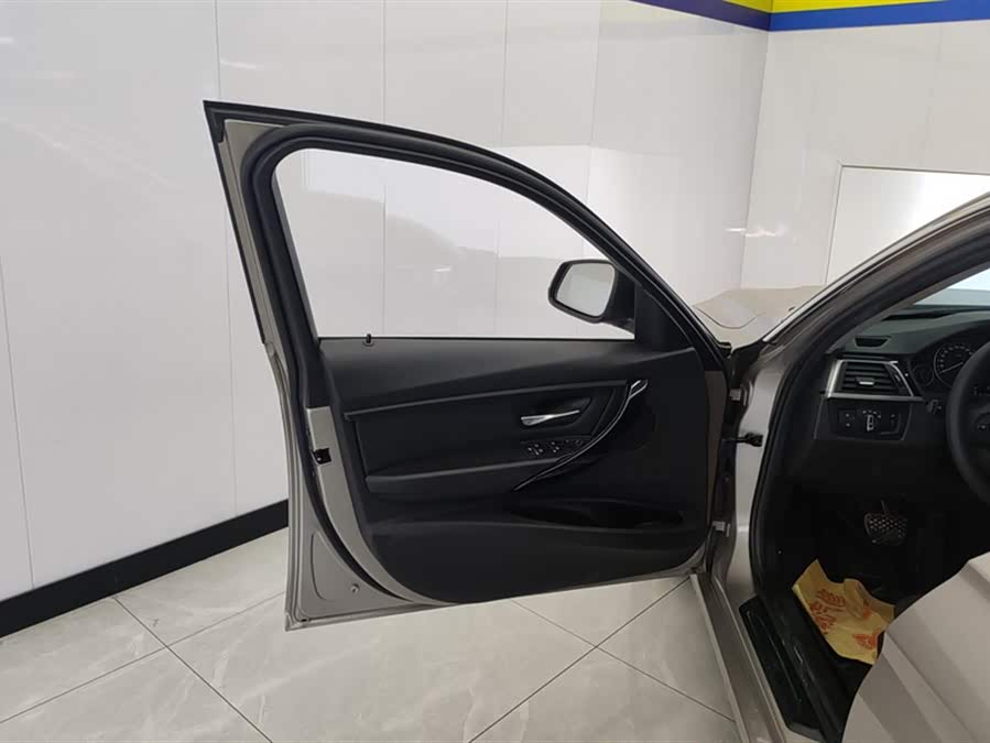 BMW 3 Series 2017