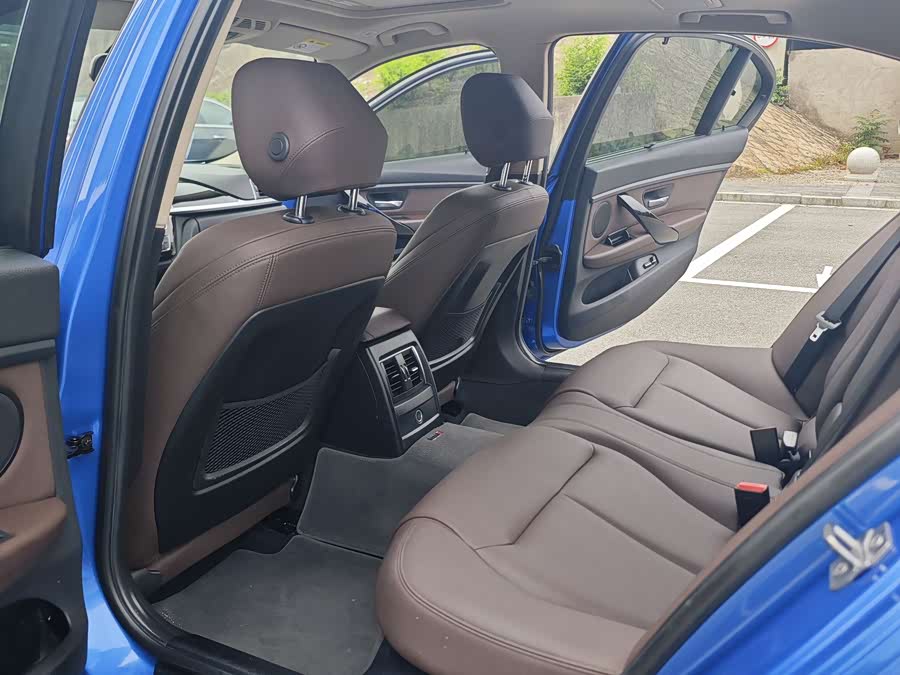 BMW 3 Series 2019