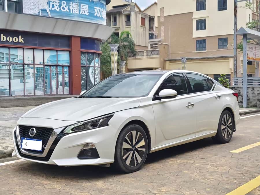 Nissan Teana 2021