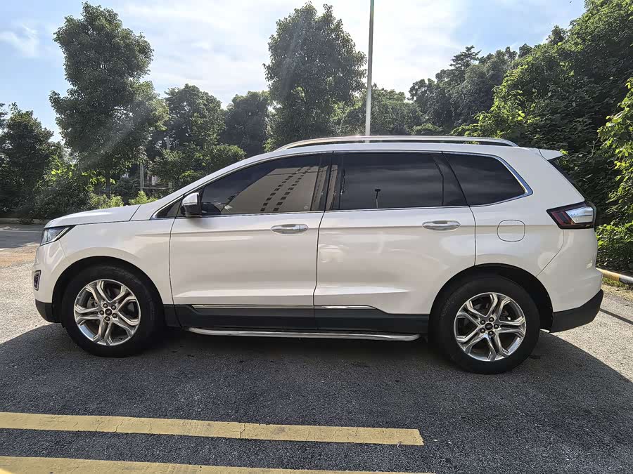 Ford Edge 2016