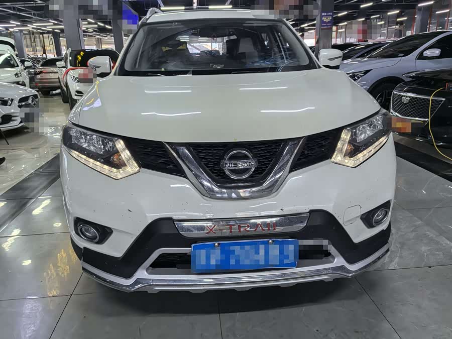 Nissan X-Trail 2015