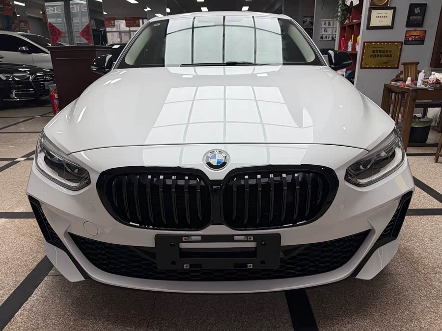 BMW 1 Series 2021
