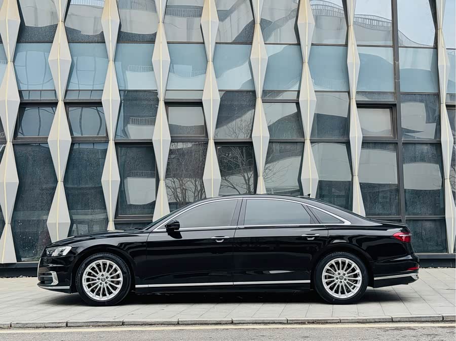 Audi A8 2018