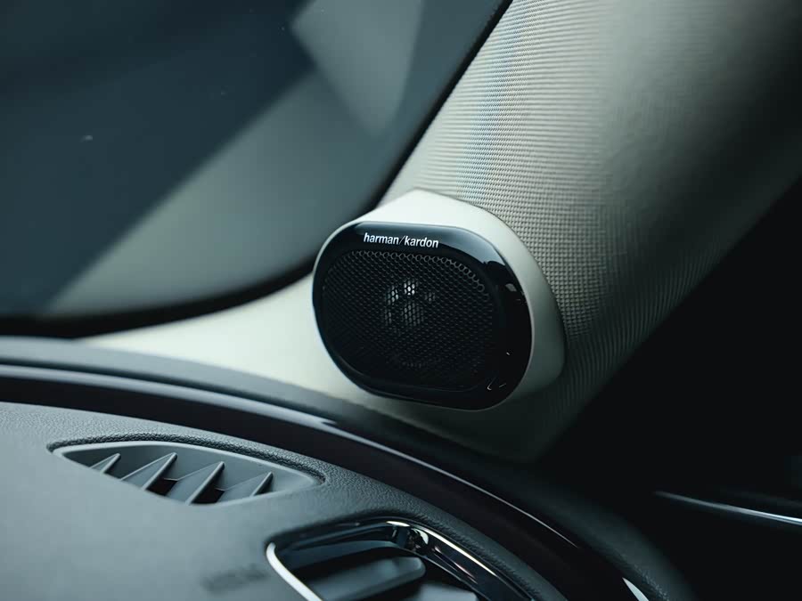 MINI Clubman 2016 — фото 10