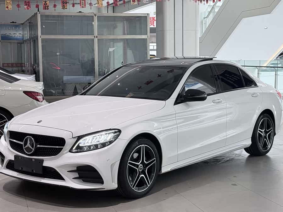 Mercedes-Benz C-Class 2021