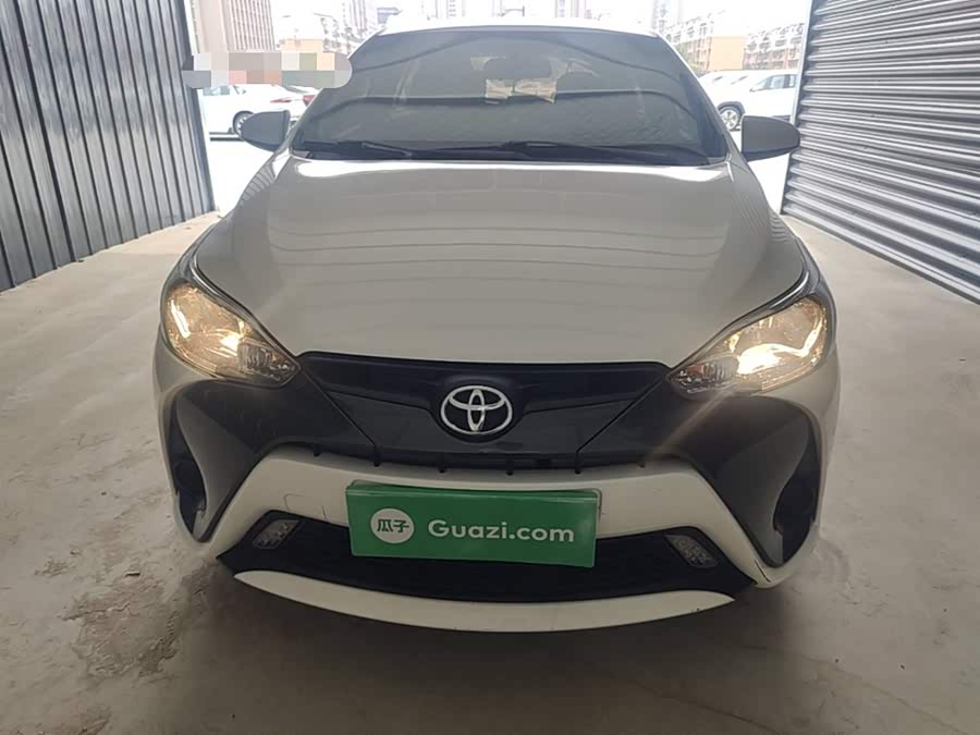 Toyota Yaris L 2016