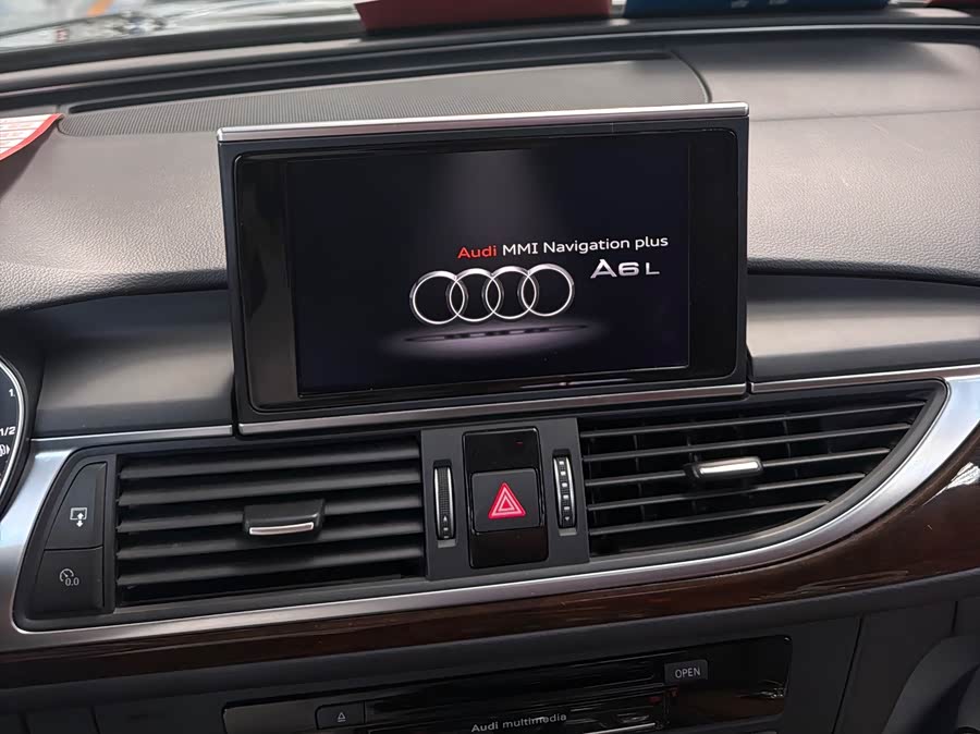 Audi A6L 2018 — фото 10