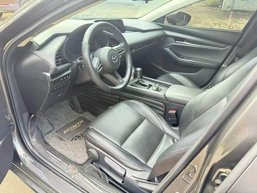Mazda 3 Angkesela 2020