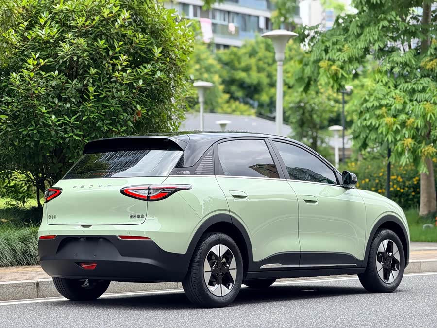 Geely Galaxy Starwish 2025