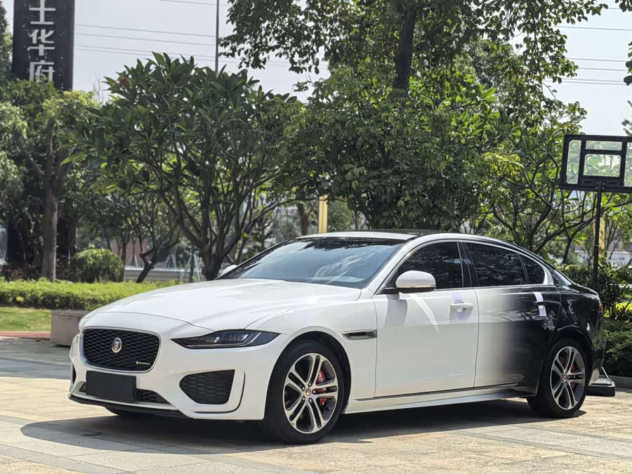 Jaguar XEL 2023