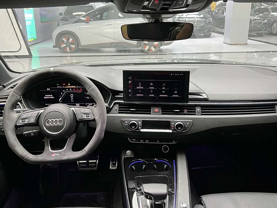Audi A4L 2023