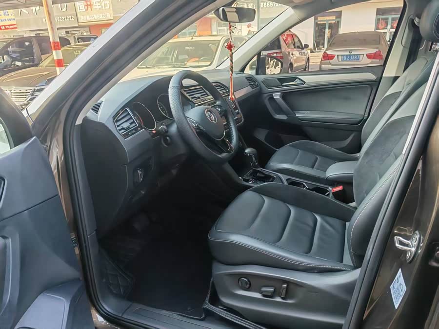 Volkswagen Tiguan L 2017