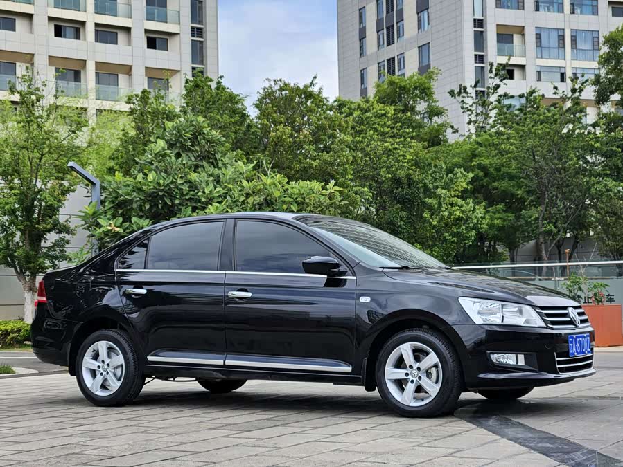 Volkswagen Santana 2015