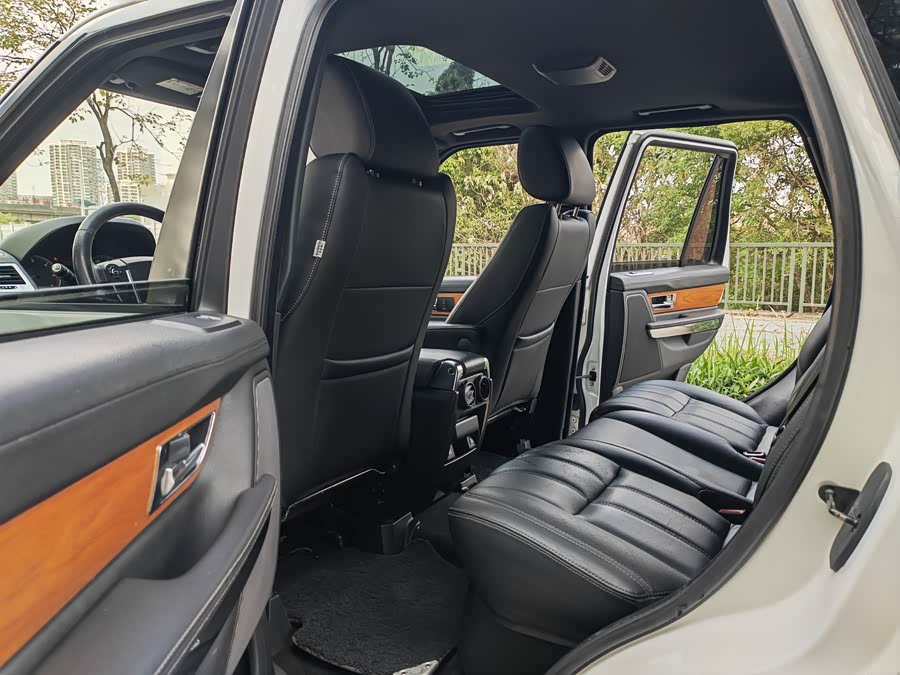 Land Rover Range Rover Sport 2012 — фото 14