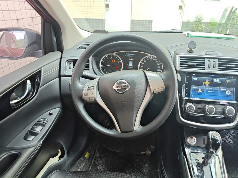 Nissan Tiida 2019